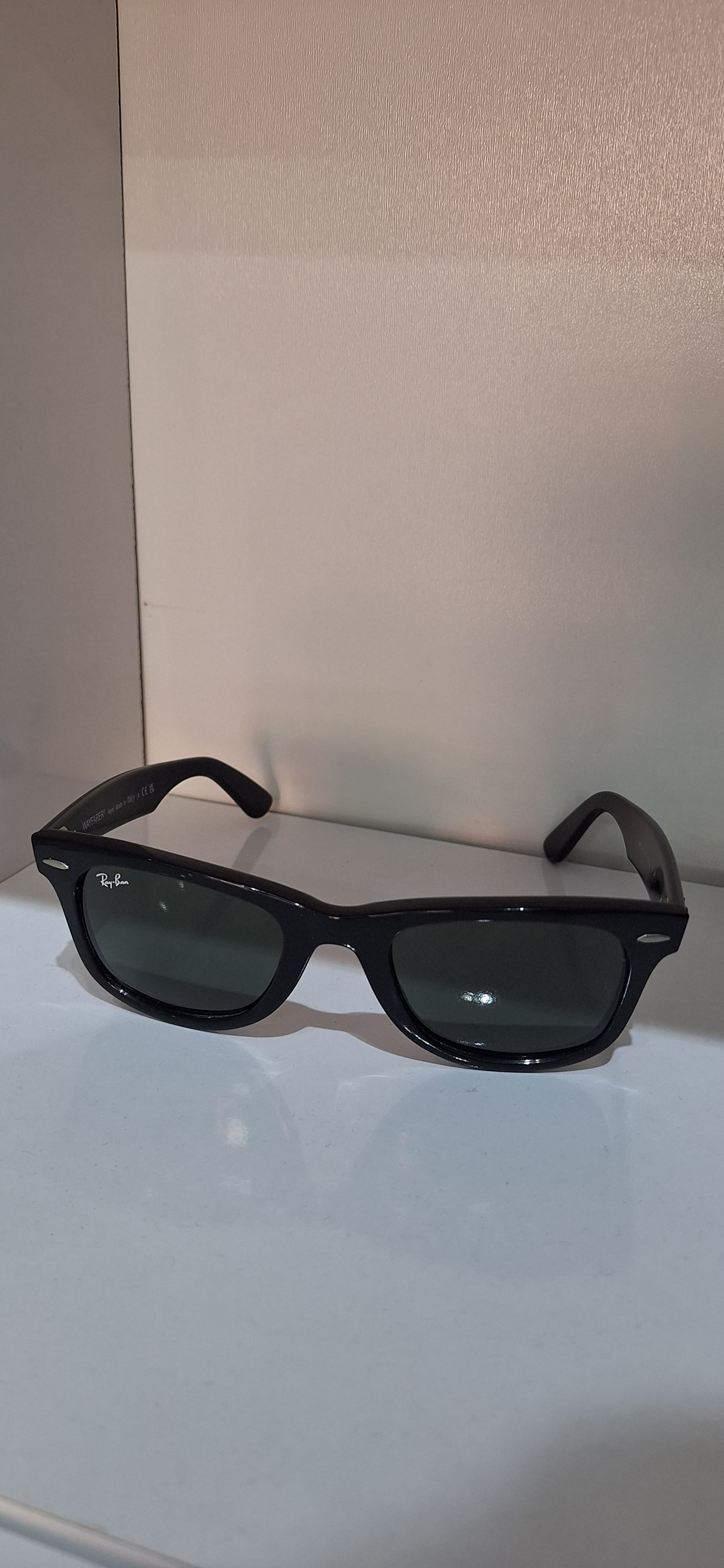 RAYBAN WAYFARER